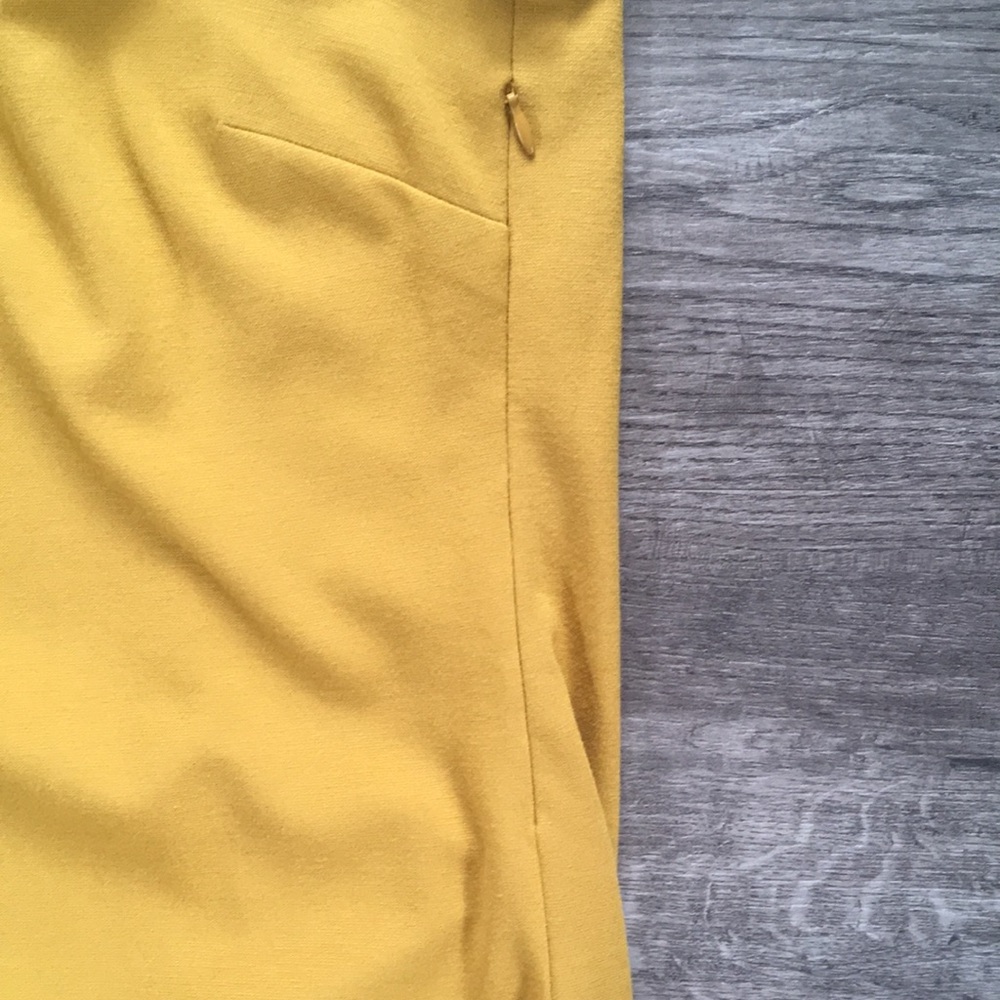 Vivienne Tam - Vintage Sheath Dress - Mustard Gold and Black - Picture 5 of 8